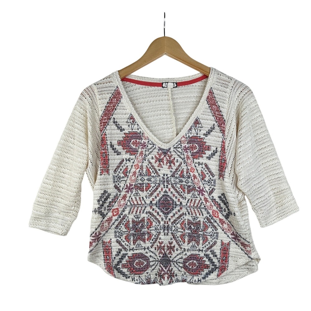 Eyeshadow Deep V-neck Knitted Long Sleeve Top size Medium Beige/Red